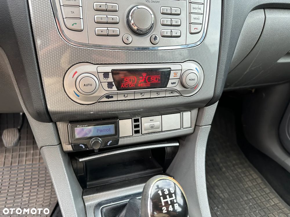 Ford Focus - 12