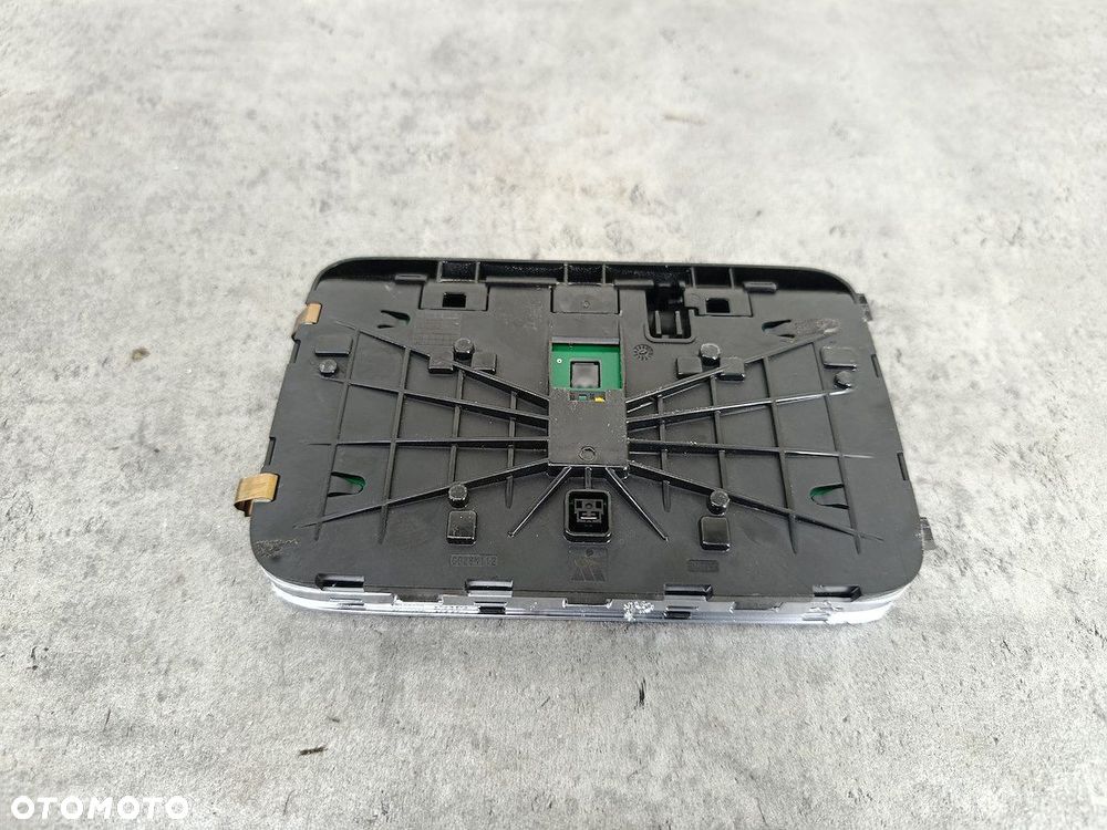 LUSTERKO KOSMETYCZNE MAYBACH X222 C028N109 - 3