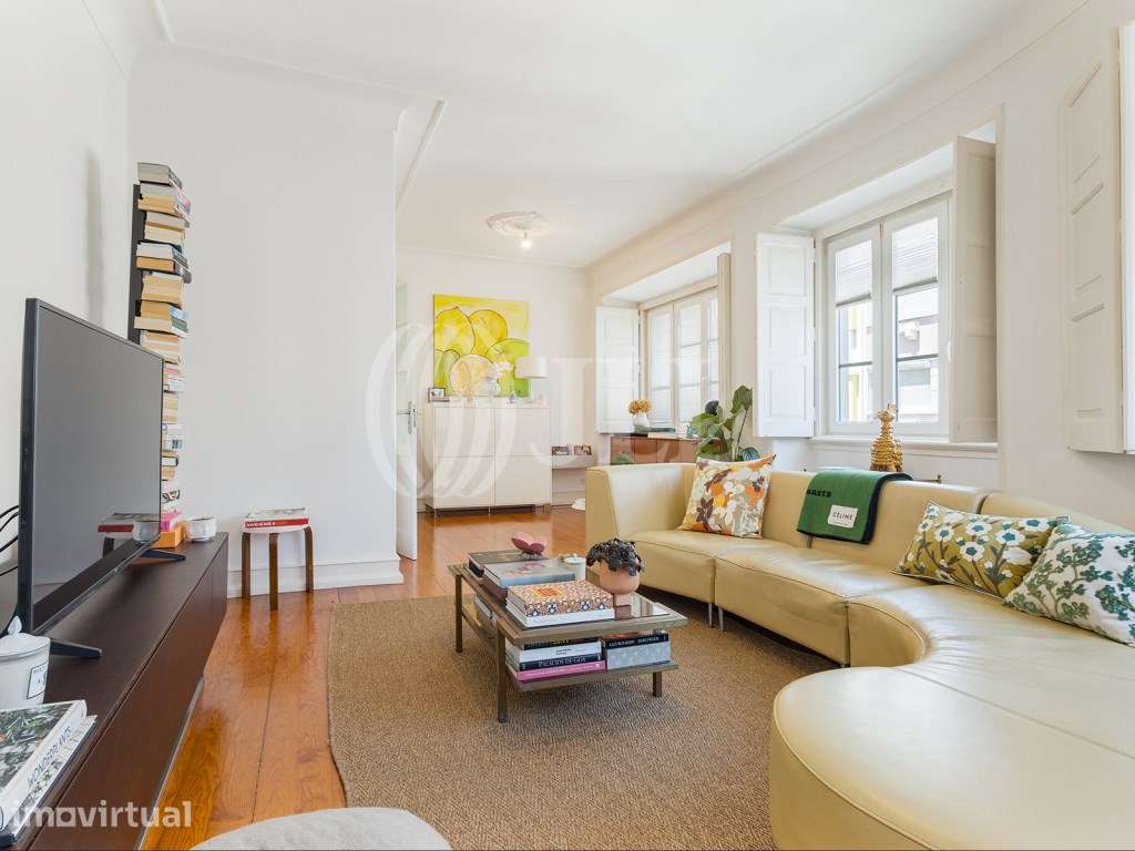 Apartamento T3, no Alto de Santo Amaro, em Lisboa - Grande imagem: 2/26