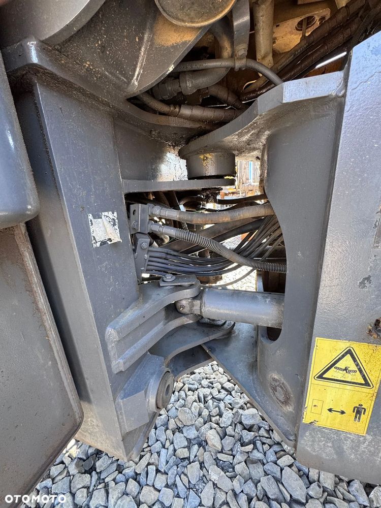 Komatsu WA200 PT-5 ** ŁADOWARKA KOMATSU WA 200PT-5** Leasing** Zamiana** - 7