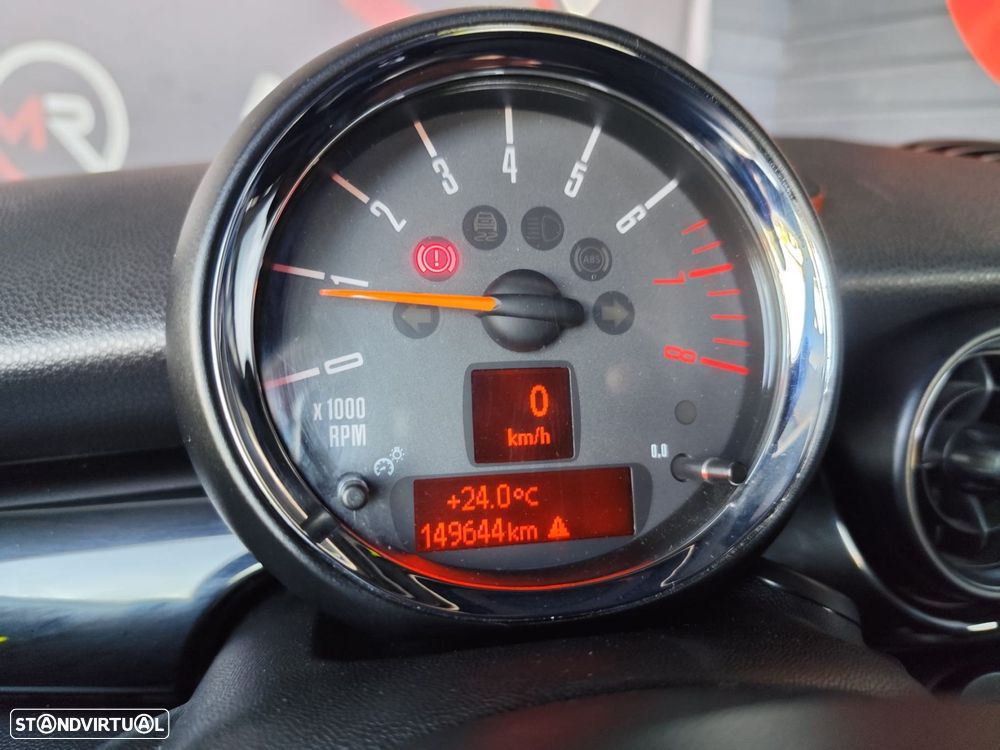 MINI 3 Portas - 13