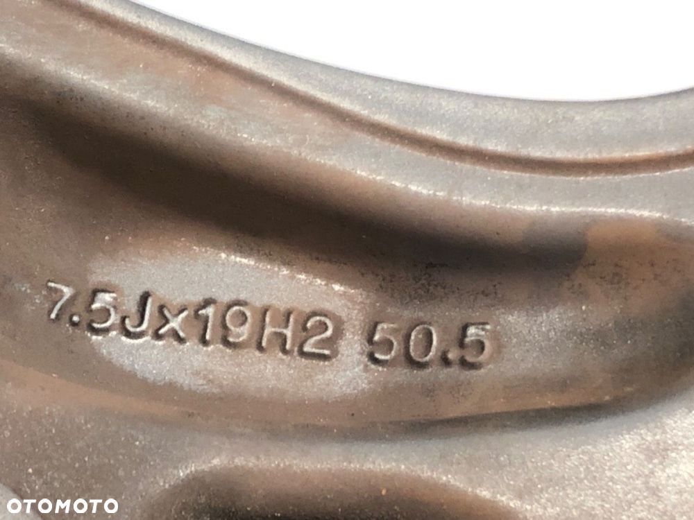 FELGA ALU  19 7.5J 5X114.3 66 ET 50.5  KIA   52910-F1500 - 8