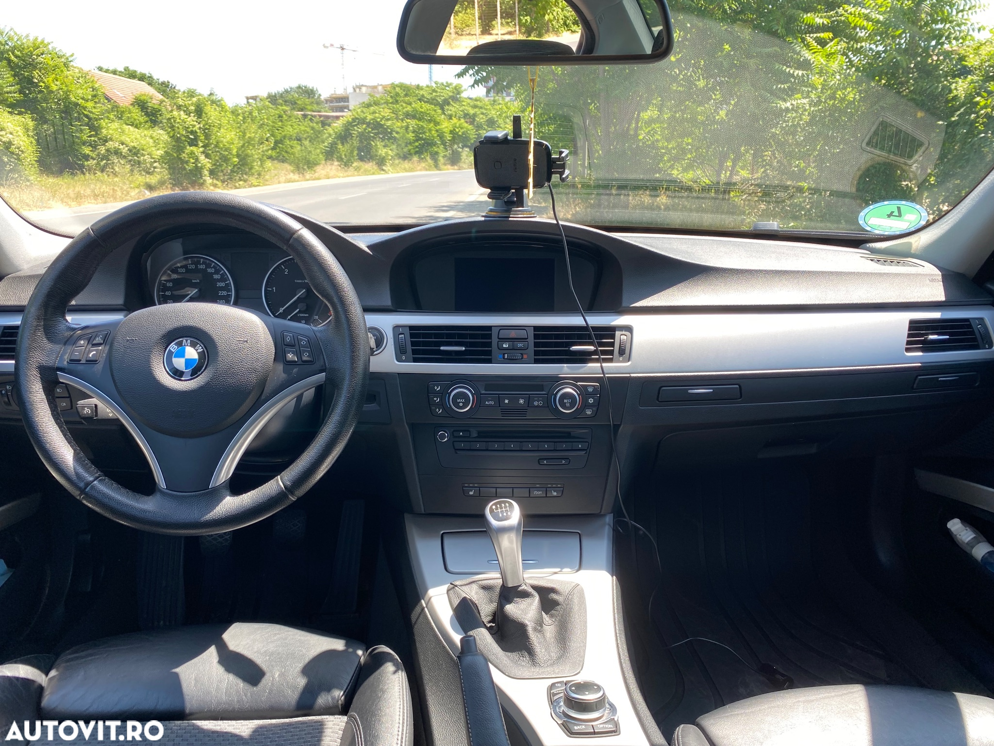 BMW Seria 3 320d - 11