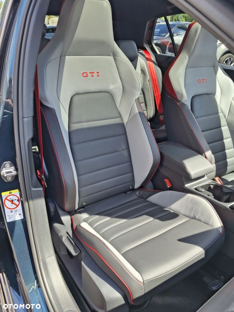 Volkswagen Golf 2.0 TSI GTI Edition 50 DSG - 31