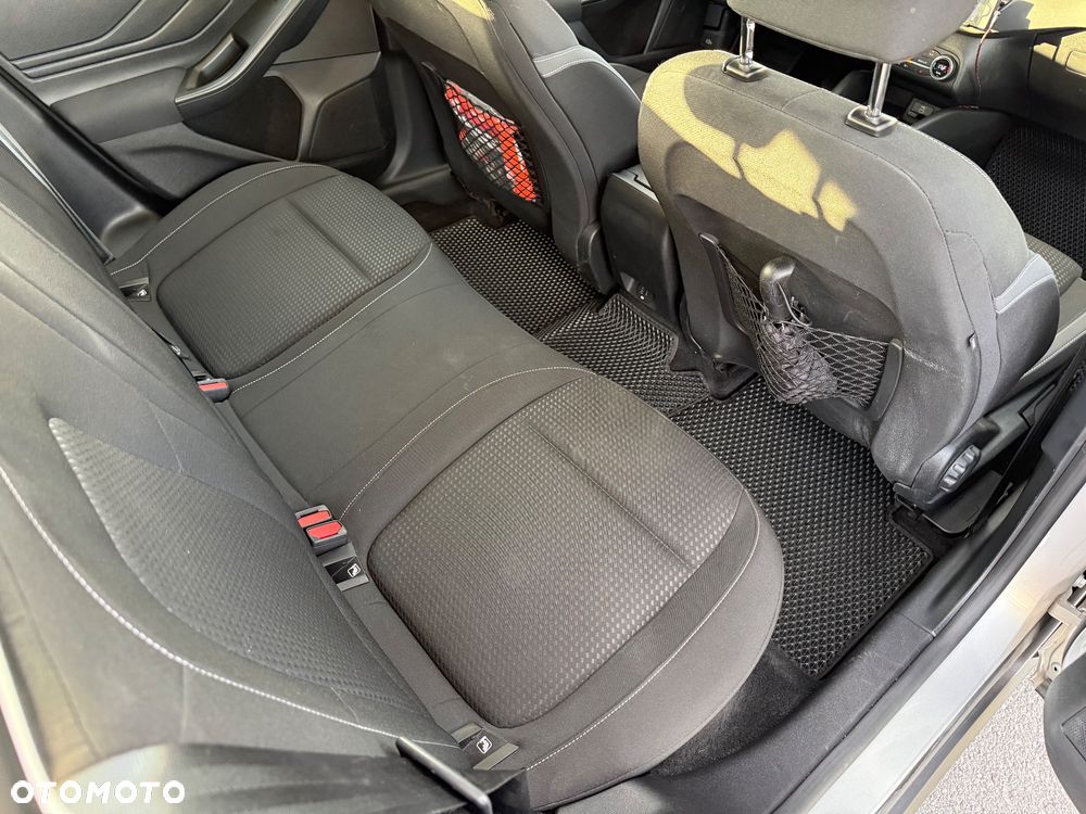 Ford Focus 1.5 TDCi Trend PowerShift - 23