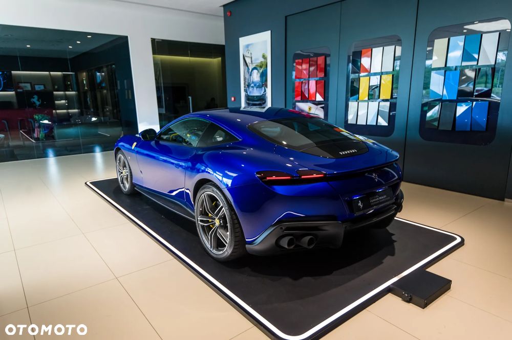 Ferrari Roma - 5