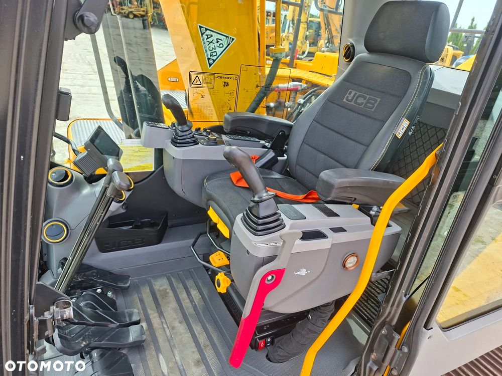 JCB 140 X Rok 2019 - 4