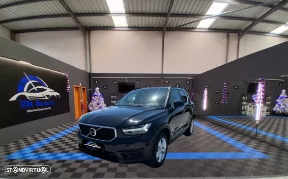 Volvo XC 40 1.5 T2 Momentum - 1