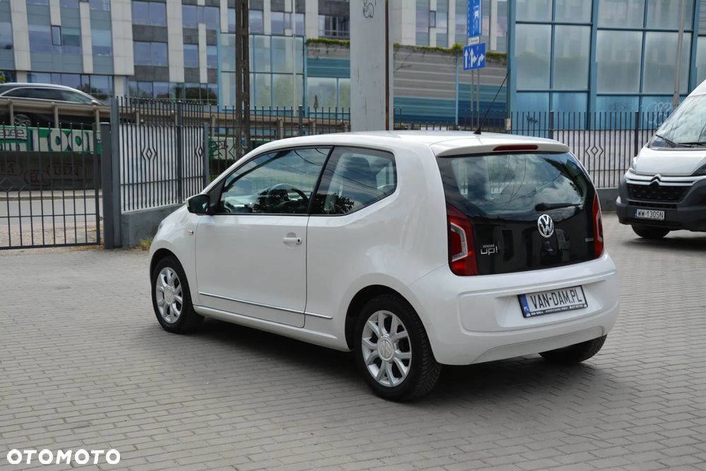 Volkswagen up! (BlueMotion Technology) move - 5
