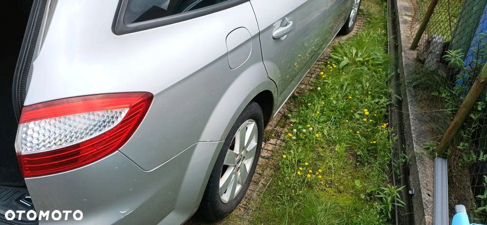 Ford Mondeo 2.0 Gold X - 8