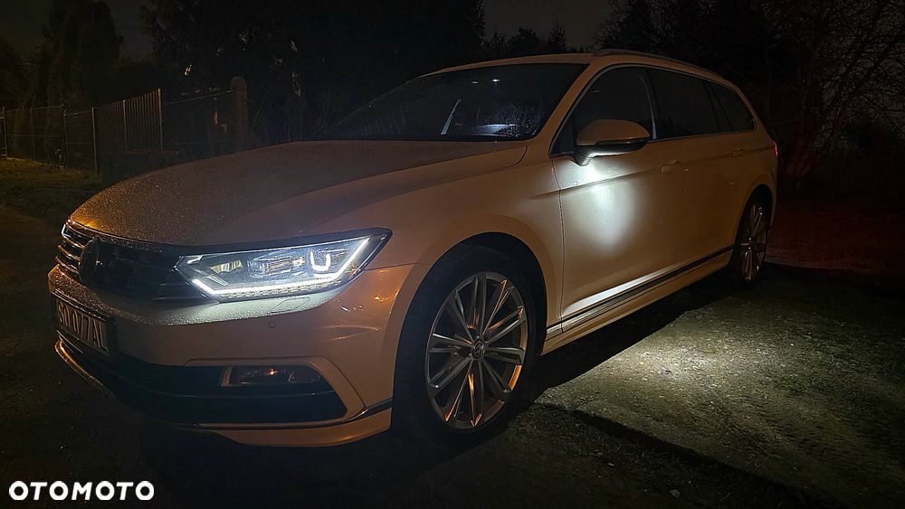 Volkswagen Passat - 32