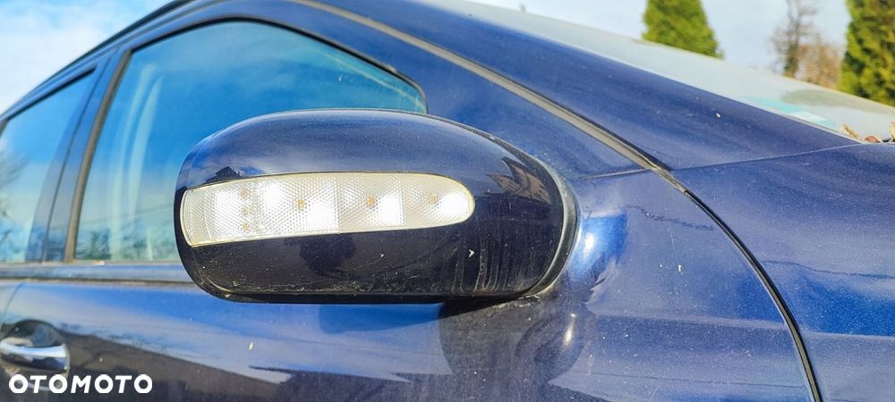 LUSTERKO PRAWE MERCEDES W203 13 PIN EUROPA KOLOR 359 - 1