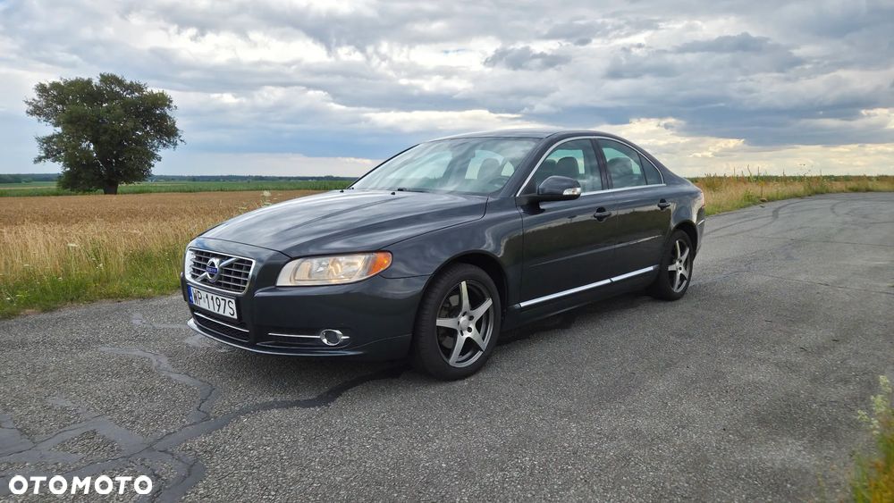 Volvo S80 2.0D Momentum - 1