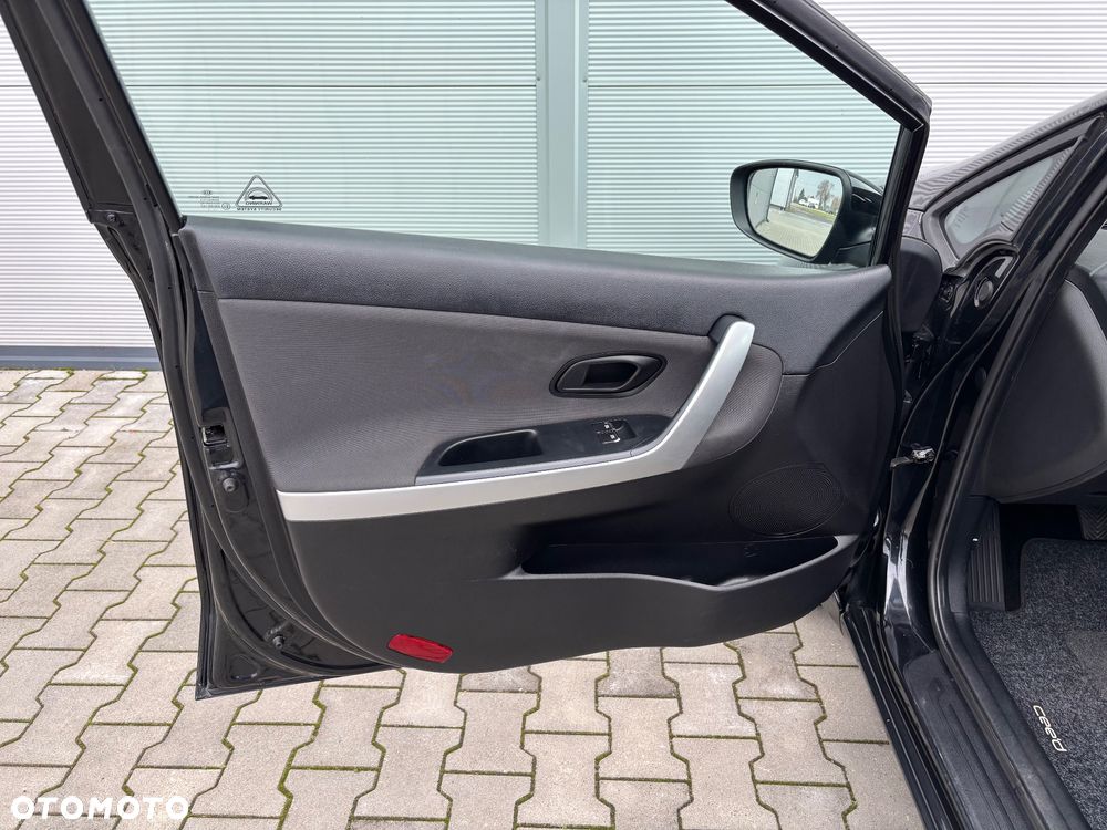 Kia Ceed 1.4 CVVT Edition 7 - 21