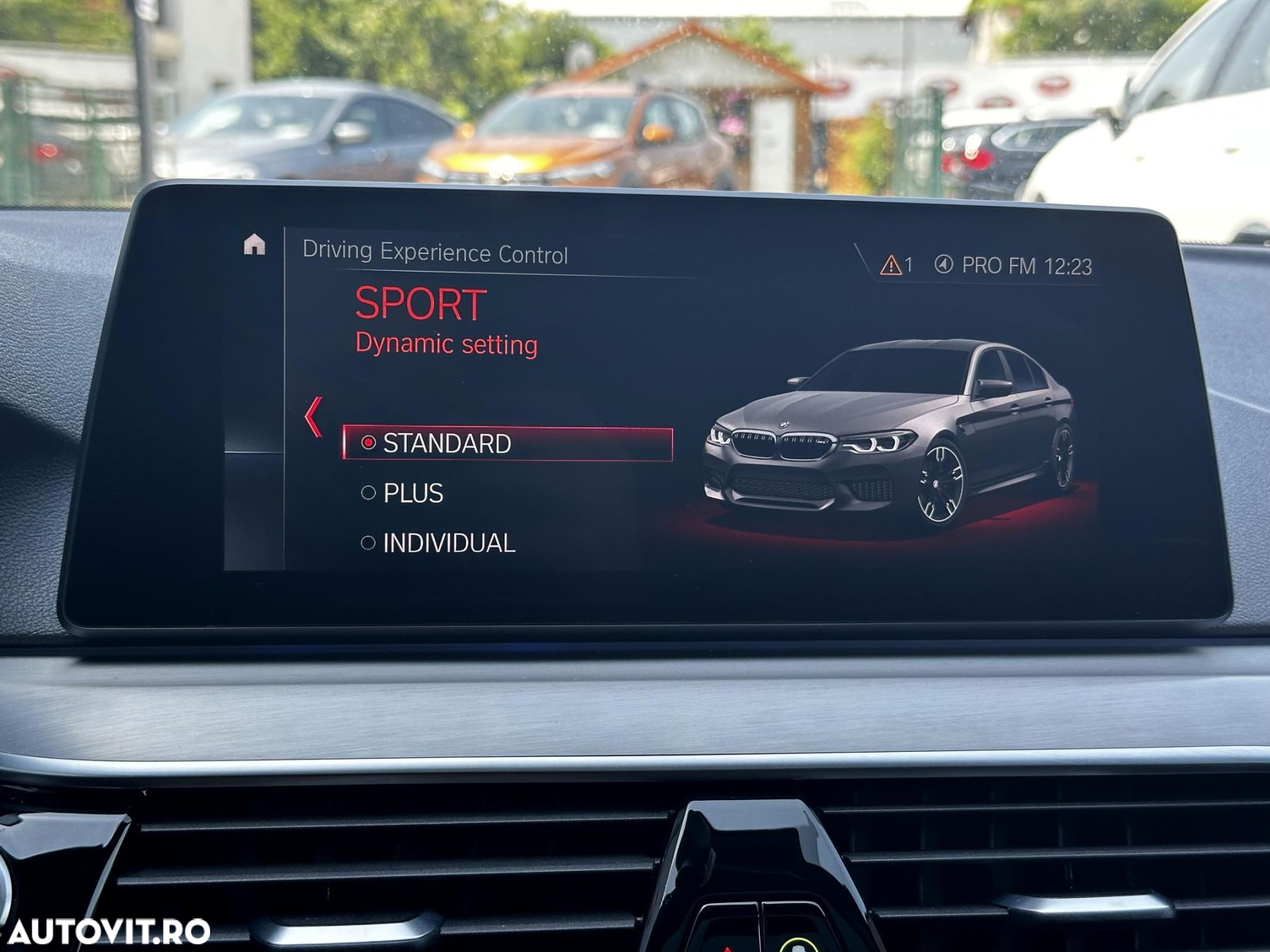 BMW Seria 5 530i AT - 14
