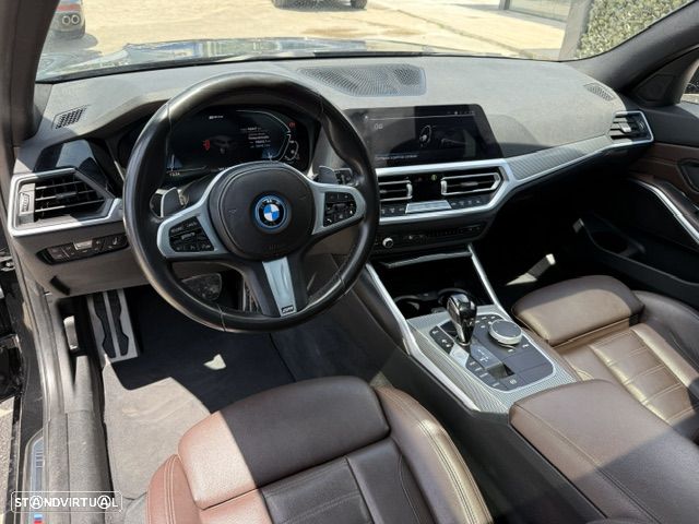 BMW 320 - 40