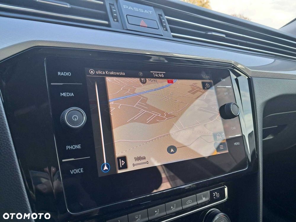 Volkswagen Passat Variant - 18