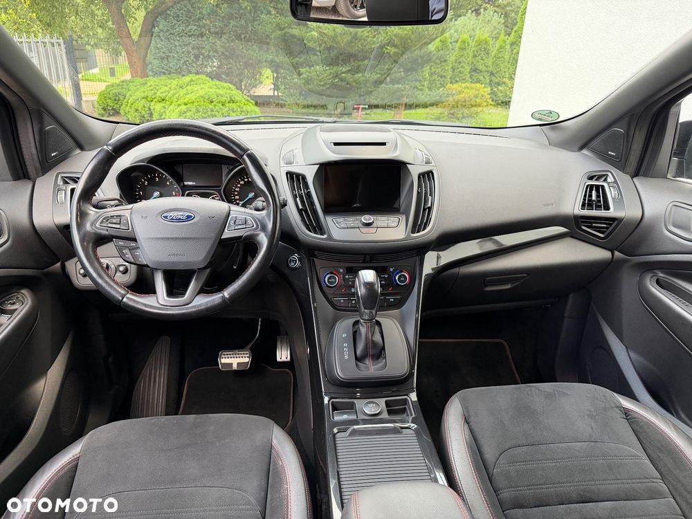 Ford Kuga 2.0 TDCi AWD ST-Line - 26