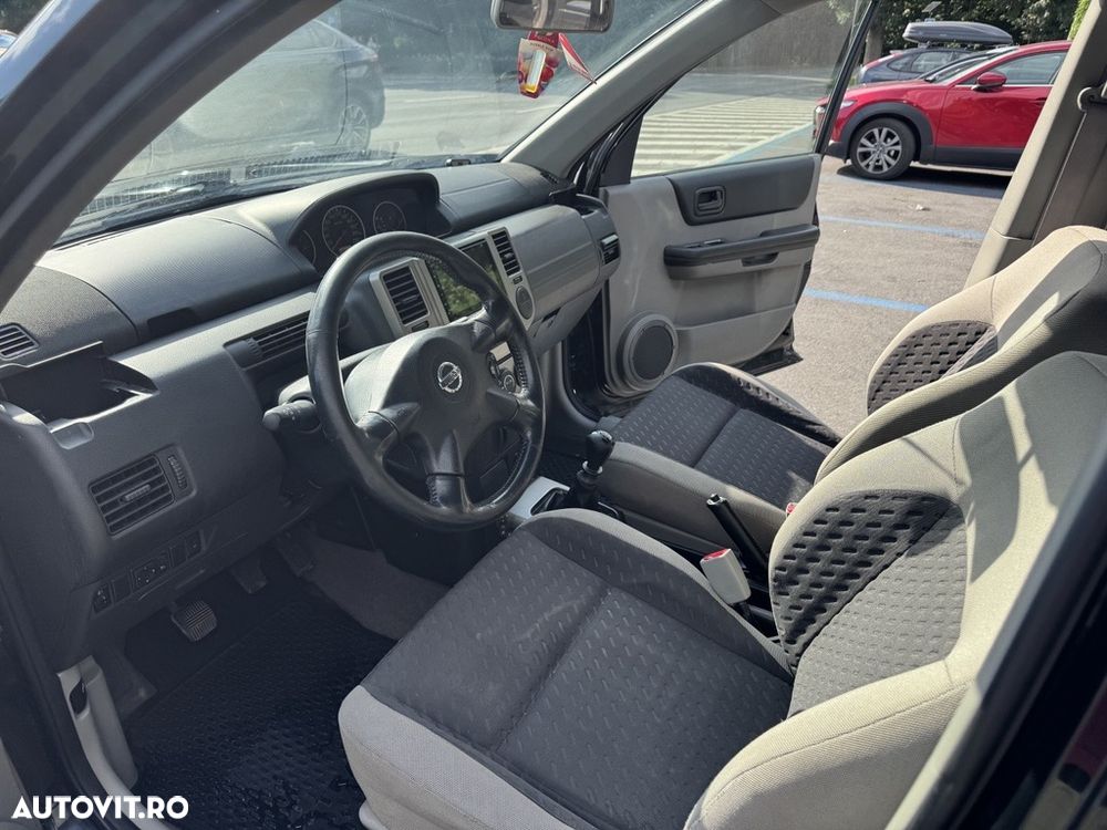 Nissan X-Trail 2.2 dCi Comfort - 8
