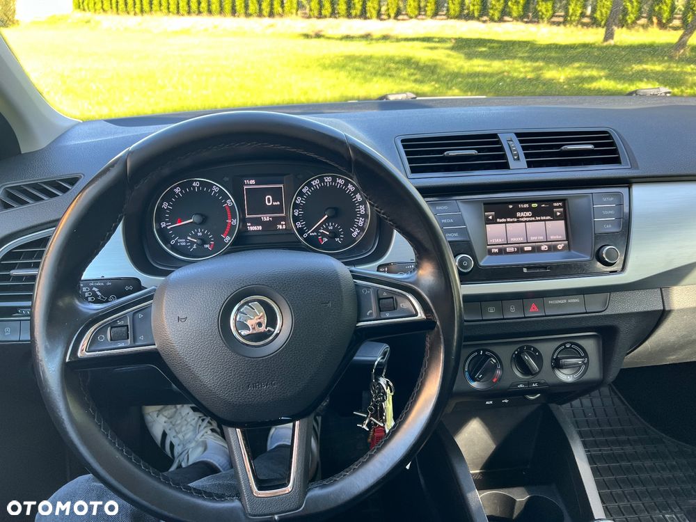 Skoda Fabia 1.0 Ambition - 11