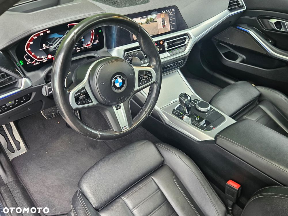 BMW Seria 3 330i xDrive M Sport sport - 8