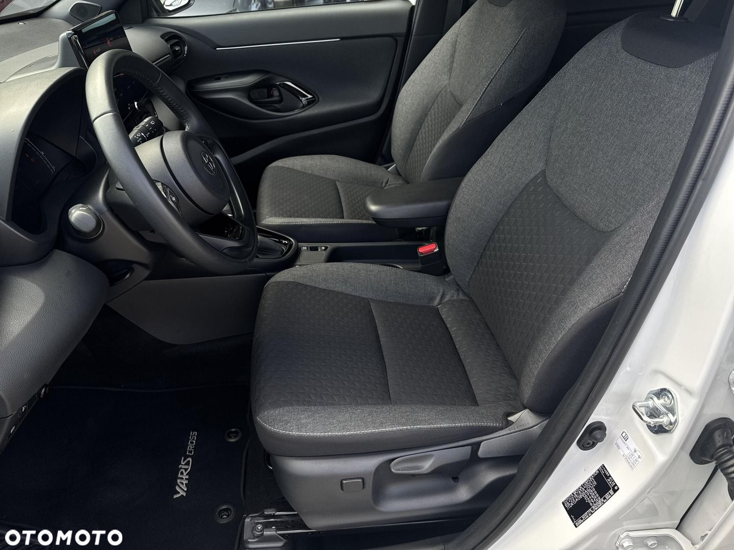 Toyota Yaris Cross Hybrid 1.5 Style AWD - 12