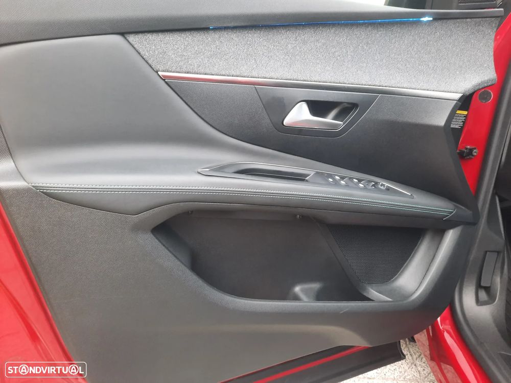 Peugeot 3008 1.6 Hybrid Allure Pack e-EAT8 - 46