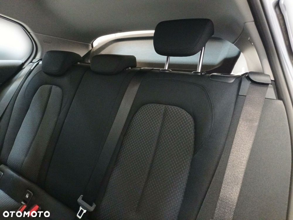BMW Seria 1 - 19