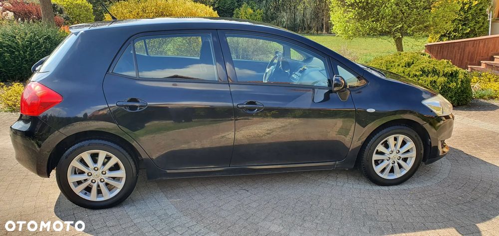 Toyota Auris 1.6 VVT-i Premium - 4