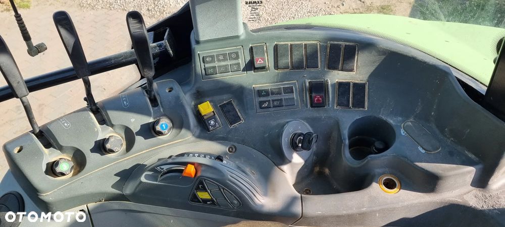Claas ARION 410 - 11