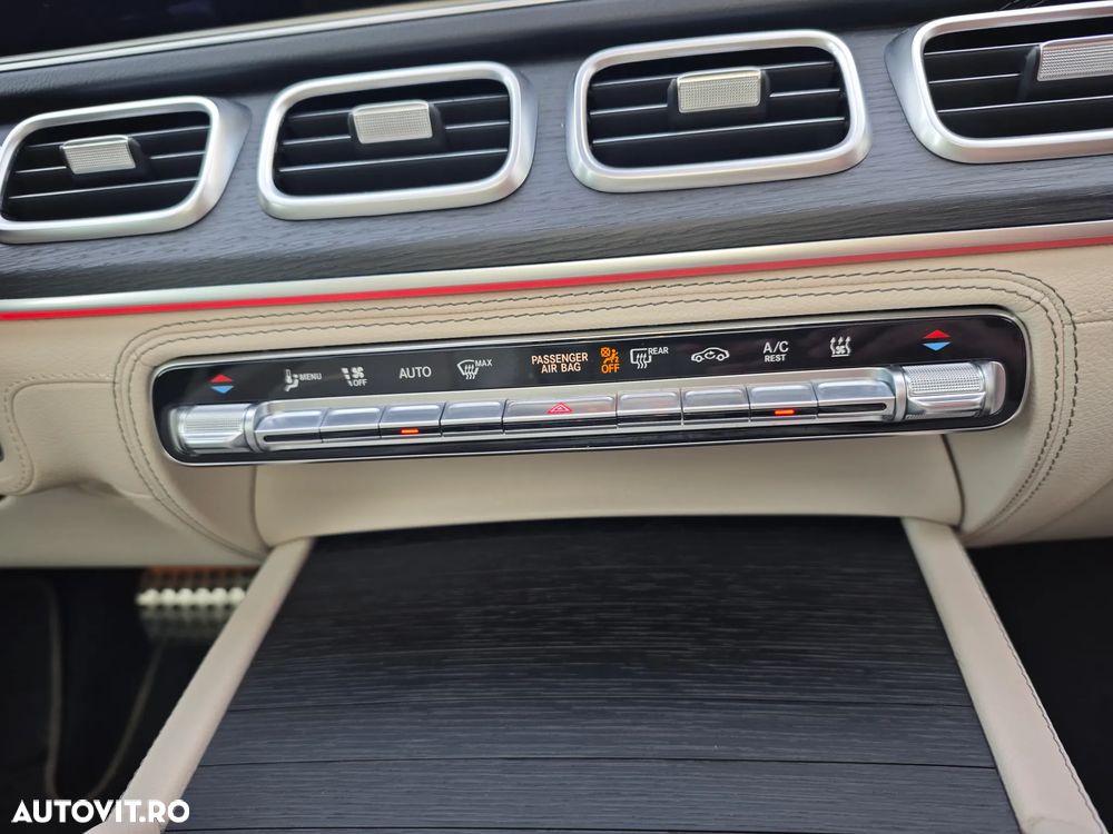 Mercedes-Benz GLS - 16