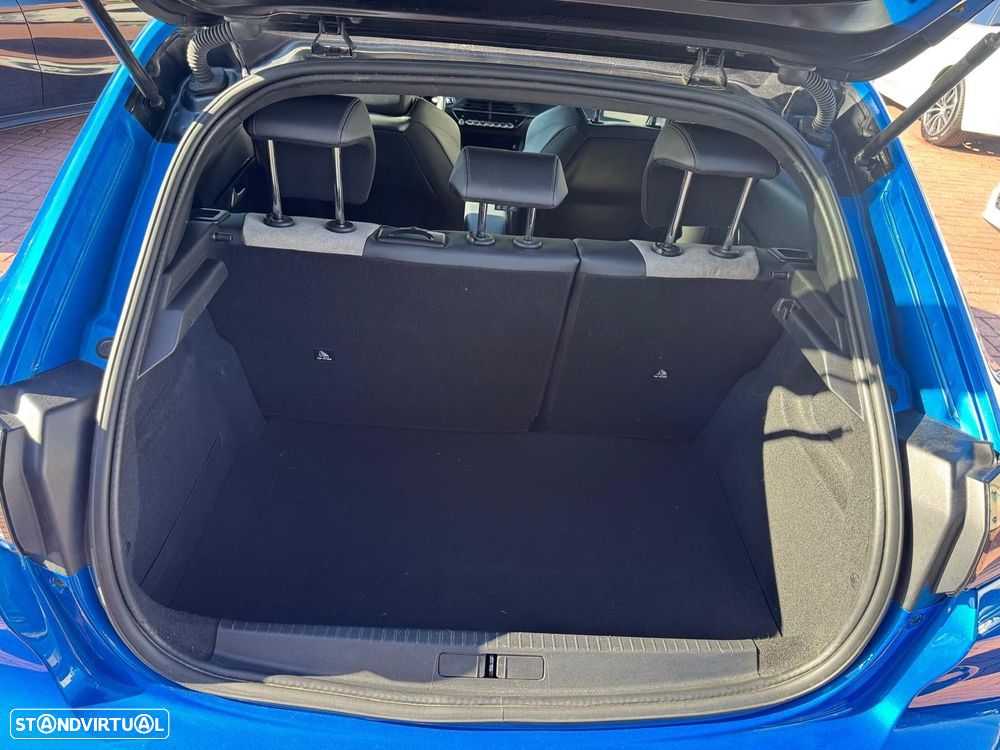 Peugeot e-208 50 kWh GT Pack - 5