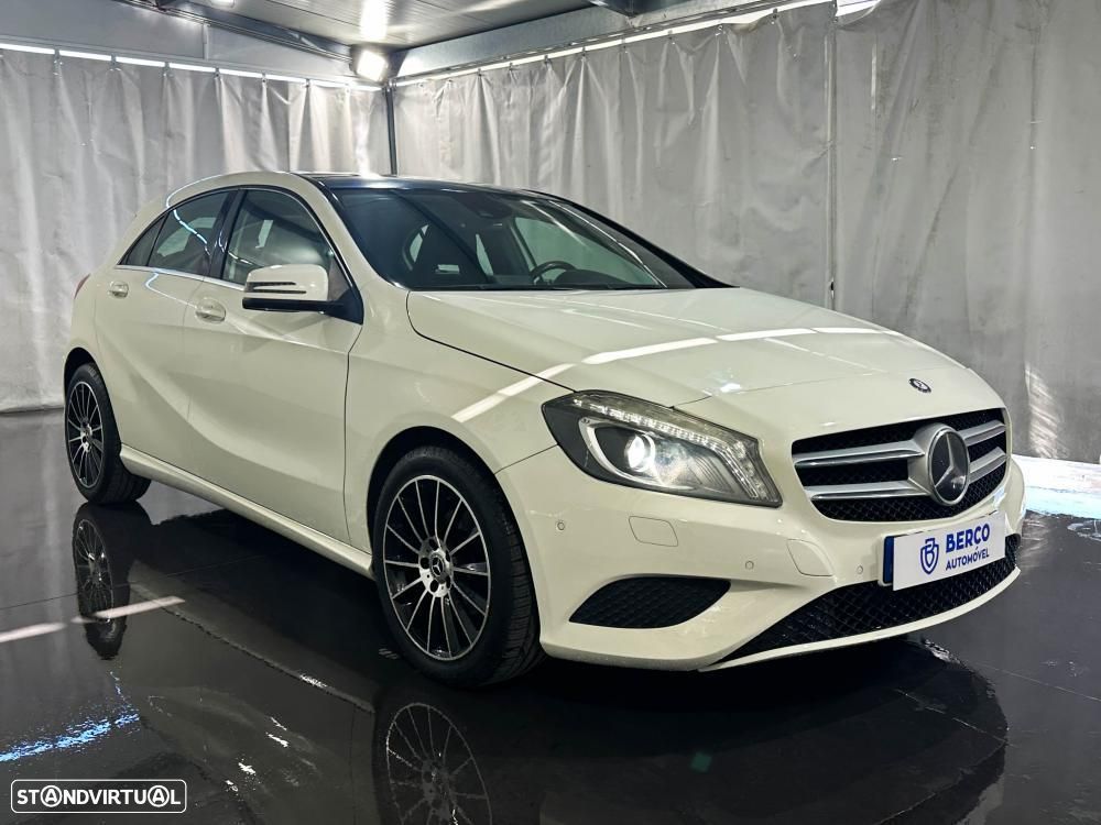 Mercedes-Benz A 180 d 7G-DCT AMG Line - 3