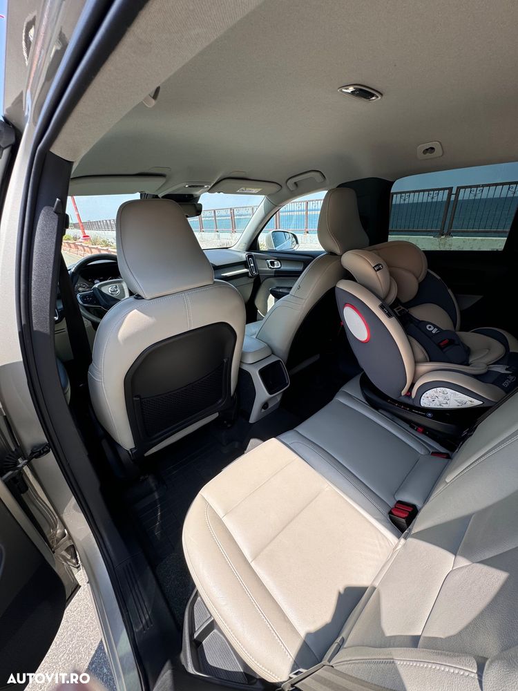Volvo XC 40 T4 AWD Inscription - 10