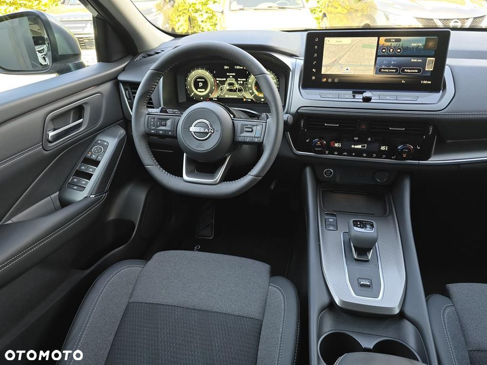 Nissan Qashqai 1.3 DIG-T mHEV N-Connecta Xtronic - 24