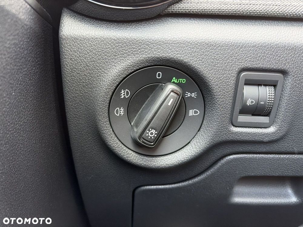 Skoda Fabia 1.0 TSI Drive DSG - 26