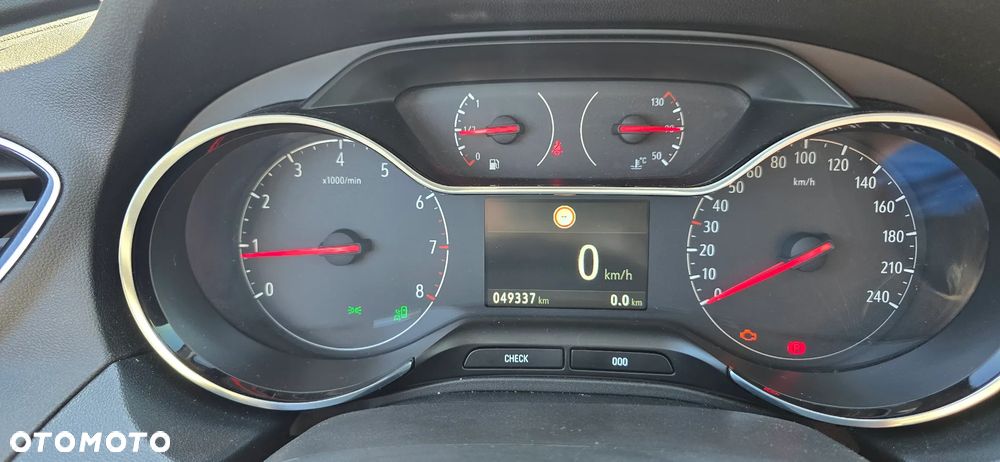 Opel Grandland X 1.5 D Start/Stop Business INNOVATION - 24