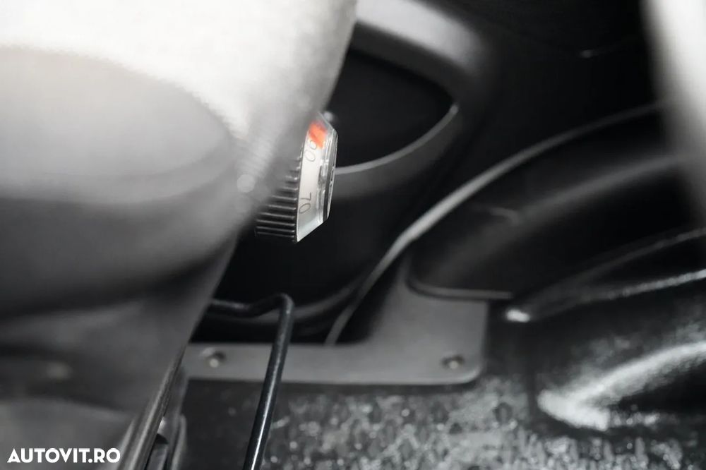 Iveco DAILY 35-180 / 4.7 m TIN / FURGONĂ / HI-MATIC / IMPORTAT - 34