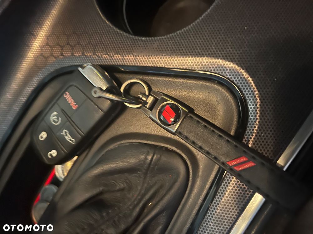 Dodge Challenger Automatik 392 Hemi Scat Pack Shaker - 30