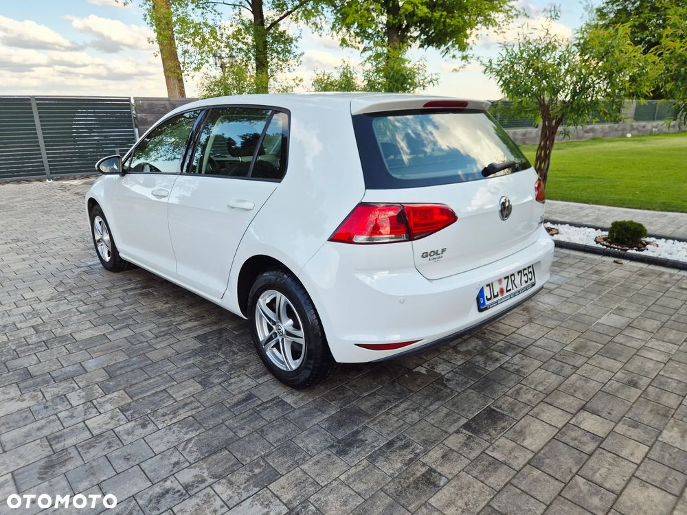 Volkswagen Golf - 3