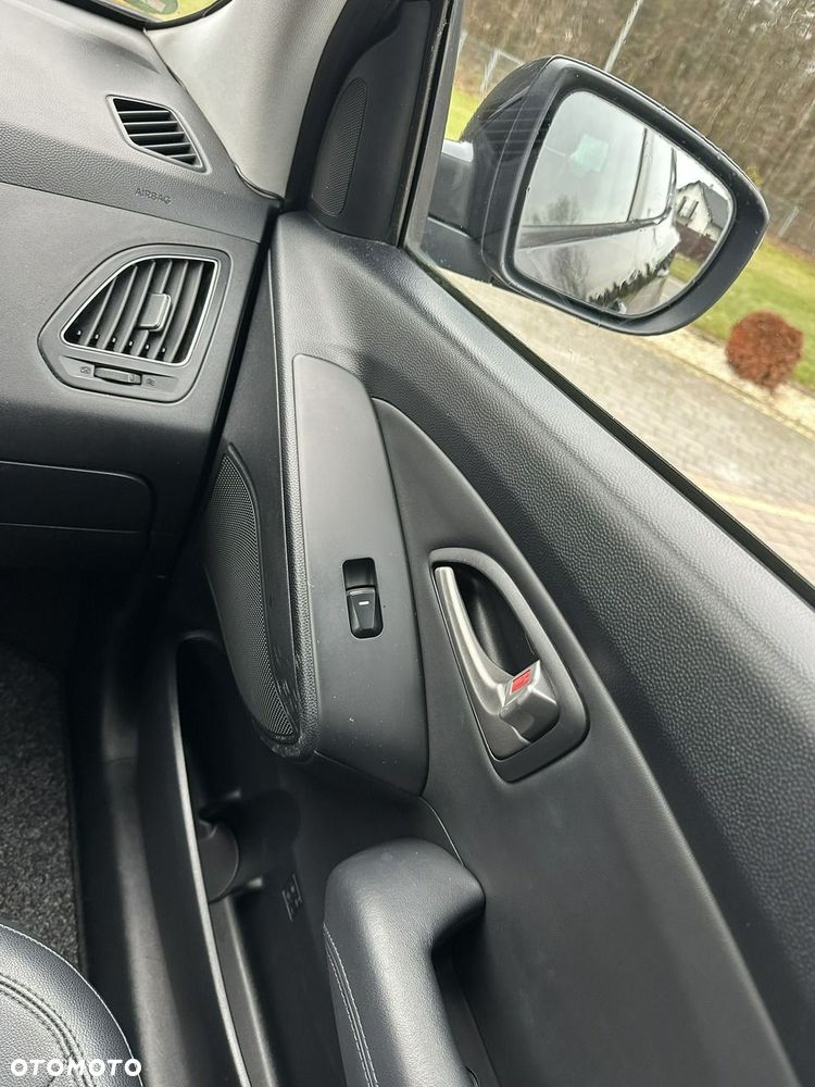 Hyundai ix35 - 29