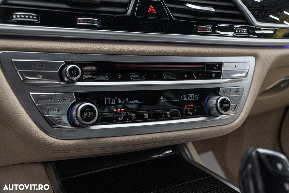 BMW Seria 7 730d xDrive - 14