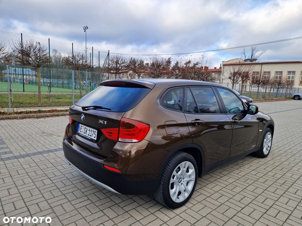 BMW X1 - 13