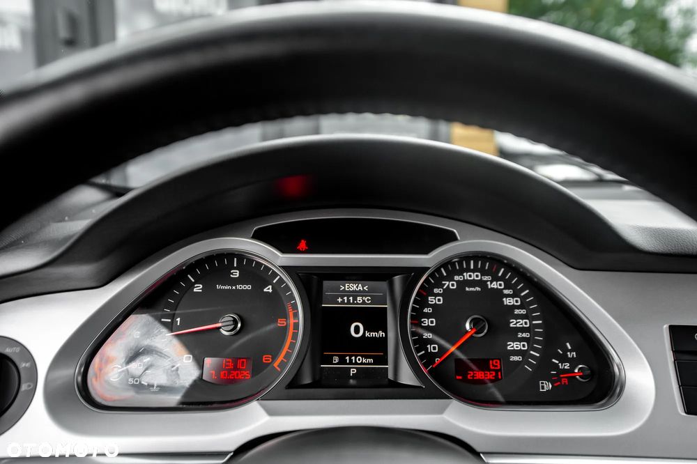 Audi A6 Avant 3.0 TDI DPF quattro tiptronic - 29