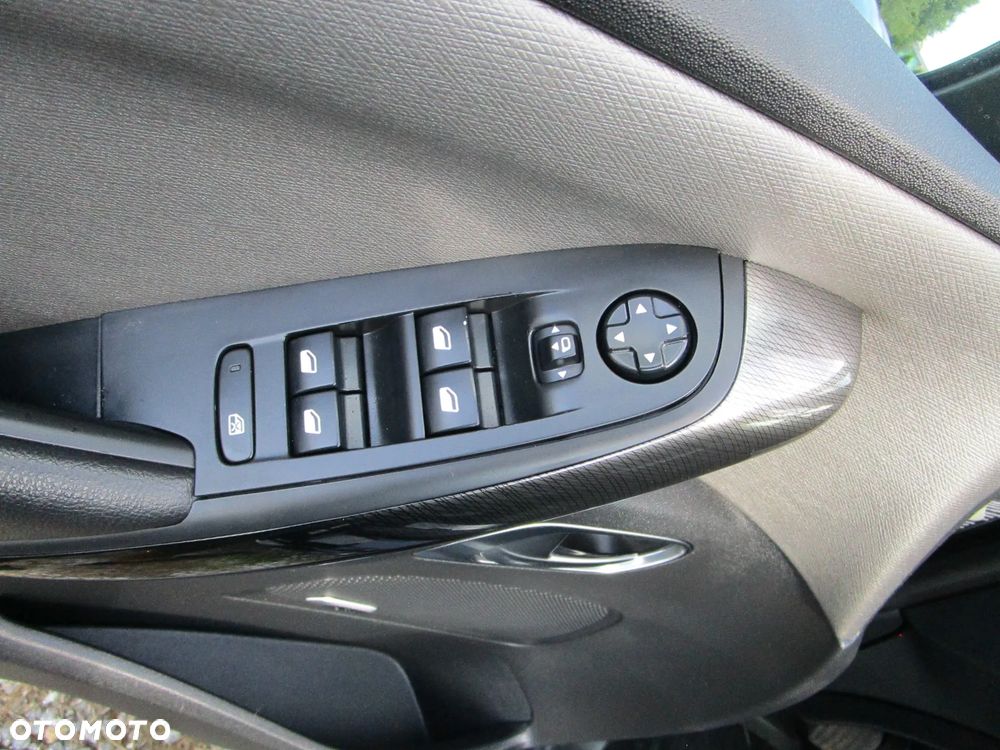 Citroën C4 Grand Picasso - 19