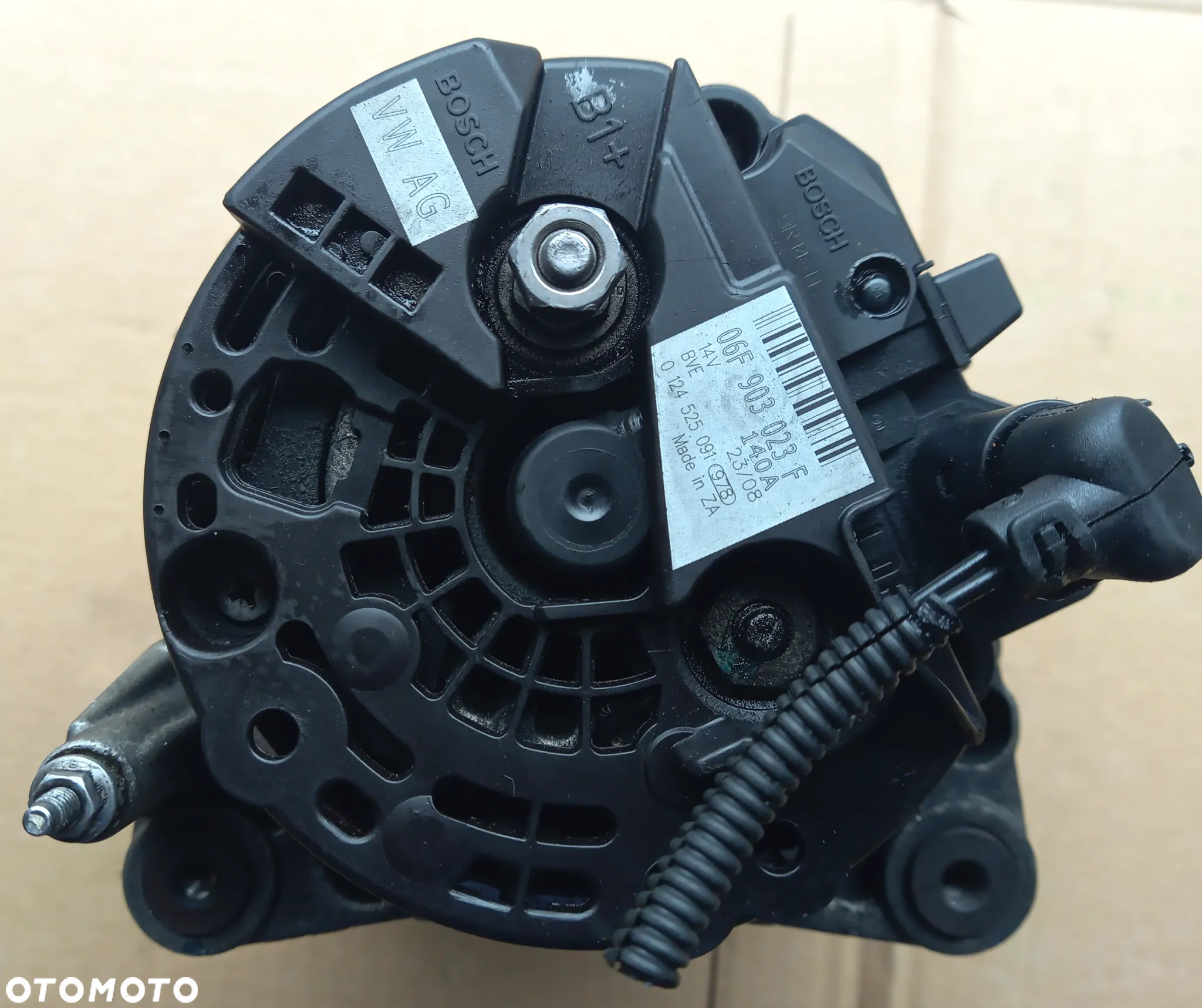 VW Passat B6 Touran Octavia Altea 1.9 2.0 FSI TDI alternator 140A 06F903023F - 6