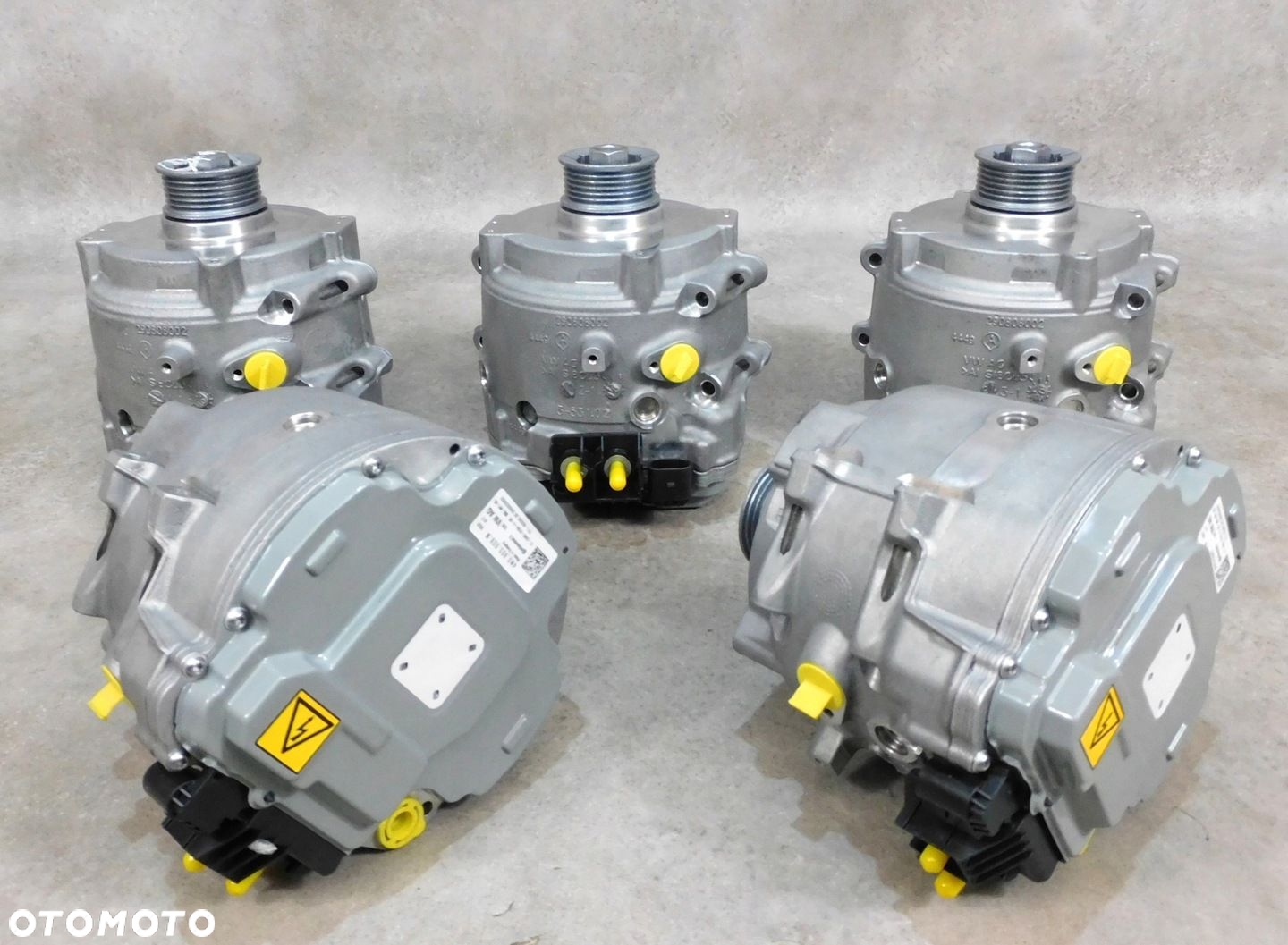 ALTERNATOR ROZRUSZNIK AUDI 3.0 A5 A6 C8 A7 C8 Q7 Q8 4N0903028N NOWY BENZYNA - 13