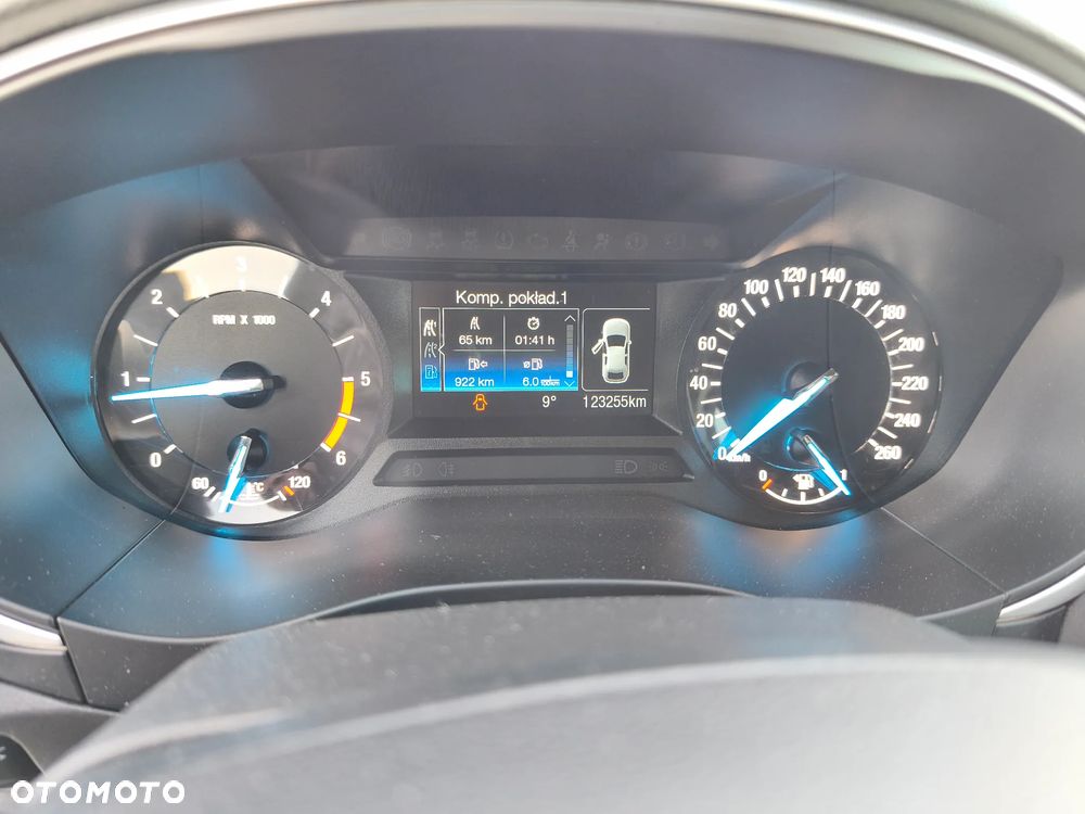 Ford Mondeo - 15
