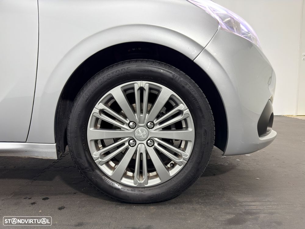 Peugeot 208 1.6 BlueHDi Style - 34