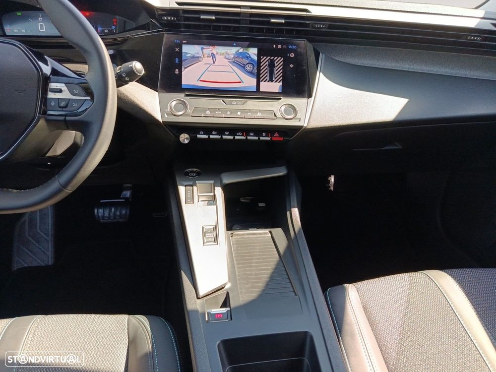 Peugeot 308 SW 1.2 Hybrid Allure e-DCS6 - 11